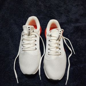 Under Armour Charged Vantage 2, white/red, Men's 7/Women's 8.5